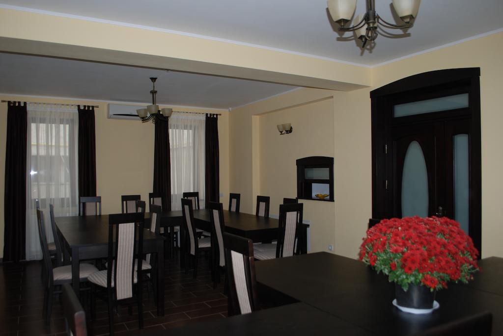 Vila Aris Iasi Exterior photo